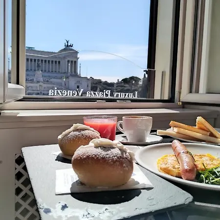 בית הארחה Piazza Venezia Luxury רומא