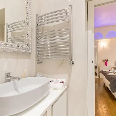 Piazza Venezia Luxury