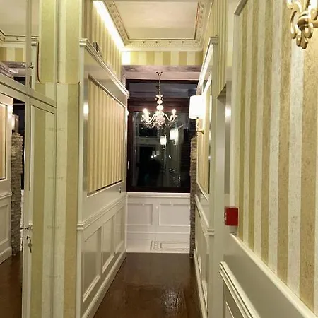 Guest house Piazza Venezia Luxury