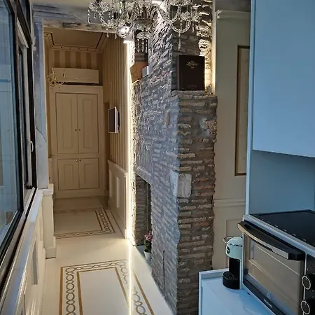 Piazza Venezia Luxury 4* Róma