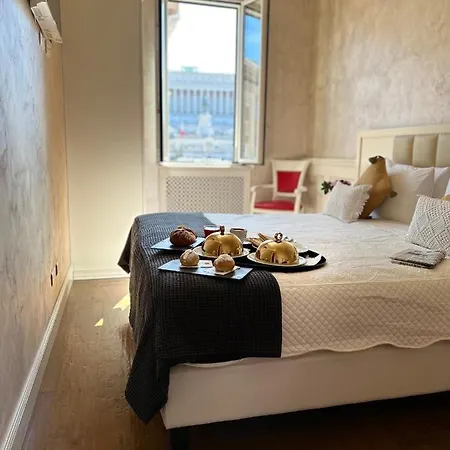 Piazza Venezia Luxury 4*