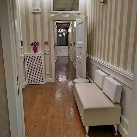 Guest house Piazza Venezia Luxury