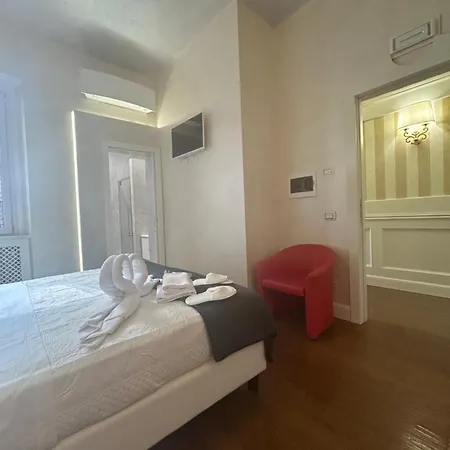 Piazza Venezia Luxury 4* Róma