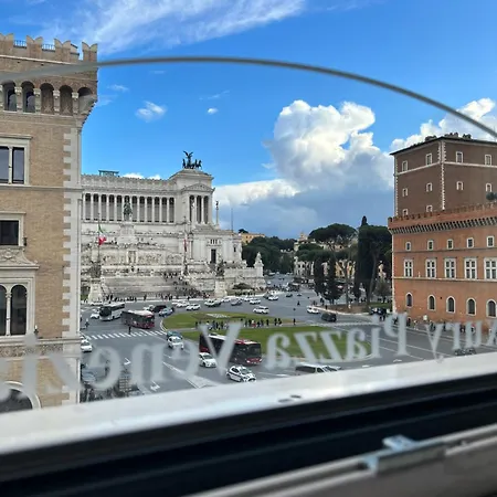 Piazza Venezia Luxury Vendégház Róma