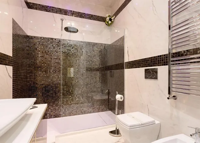 Piazza Venezia Luxury Konukevi Roma