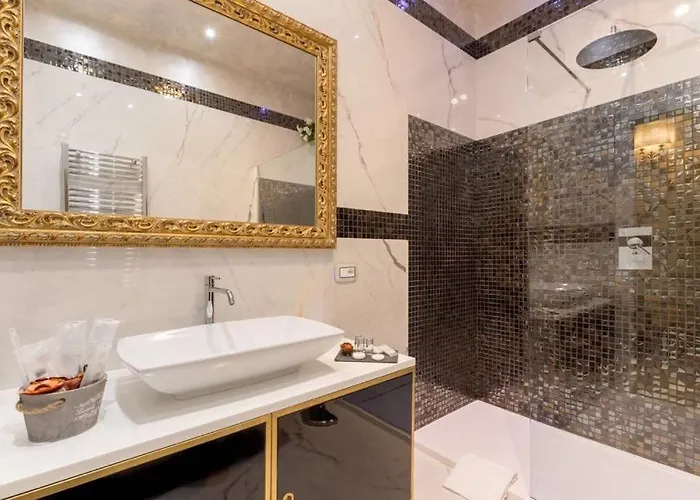 Konukevi Piazza Venezia Luxury Roma