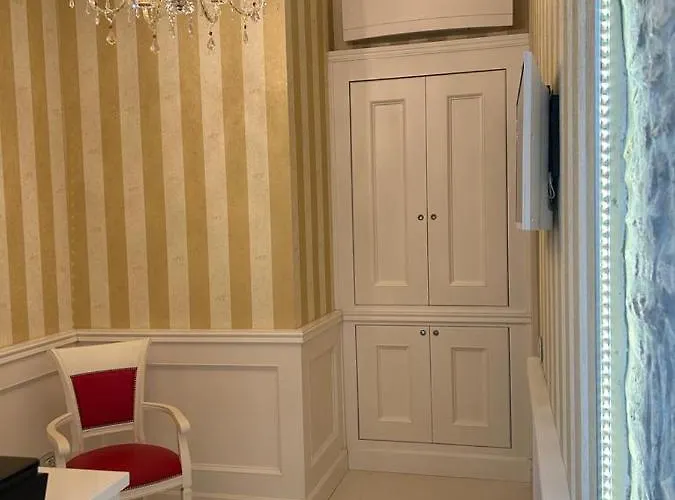 Konukevi Piazza Venezia Luxury