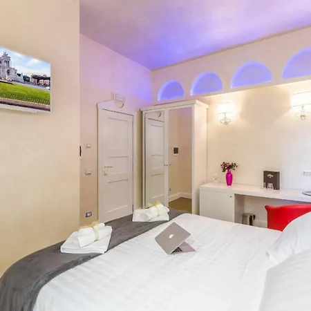 Piazza Venezia Luxury Pensionat